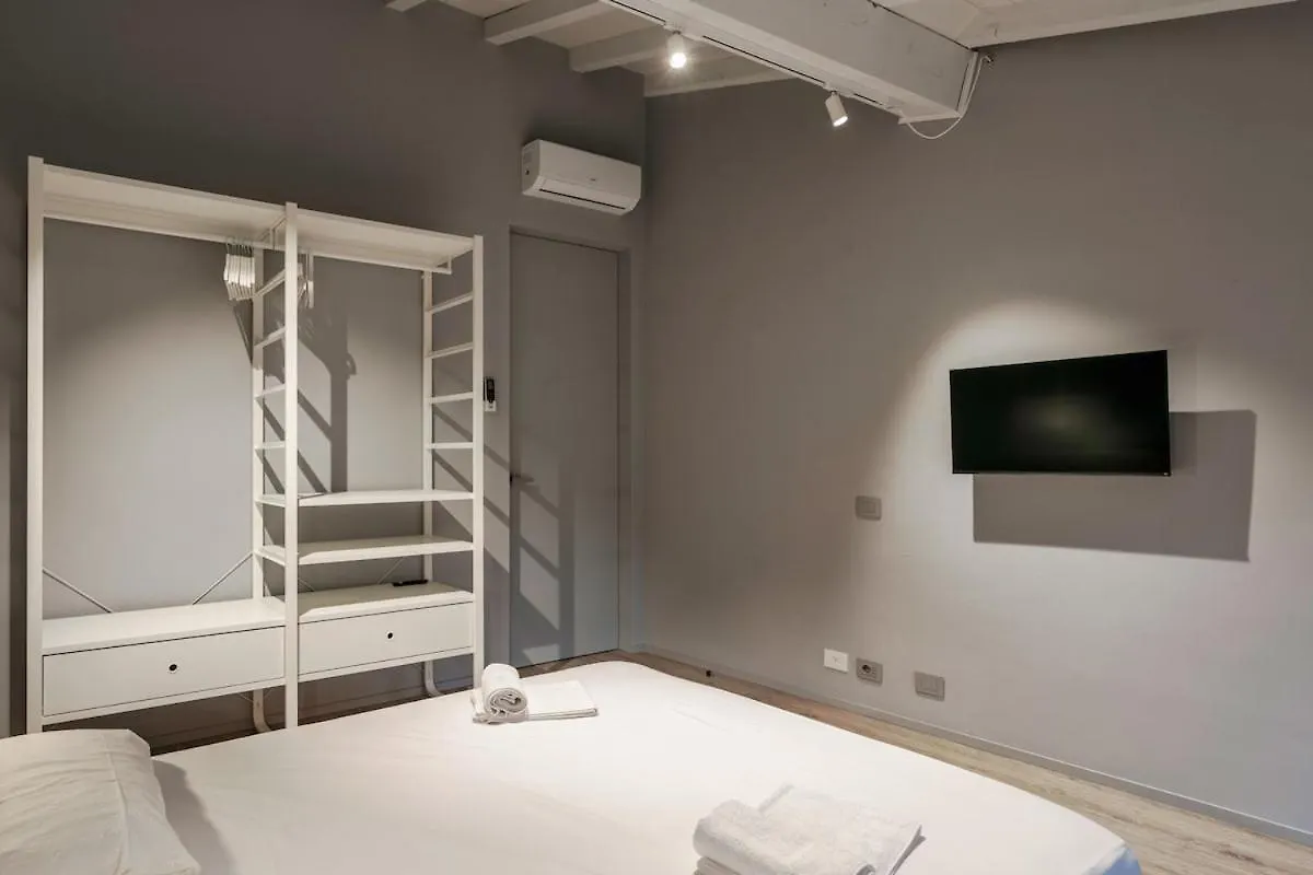 Residenza 56 - Brescia City - By Host4U 0*,  Ιταλία